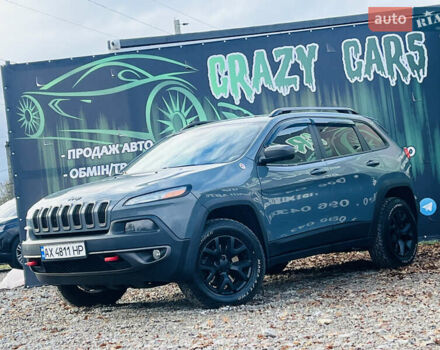 Сірий Джип Cherokee, об'ємом двигуна 2.36 л та пробігом 169 тис. км за 12600 $, фото 1 на Automoto.ua