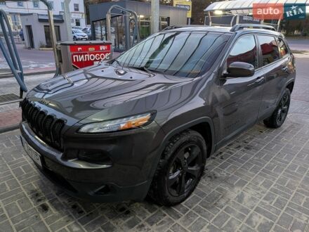 Сірий Джип Cherokee, об'ємом двигуна 2.36 л та пробігом 242 тис. км за 11900 $, фото 1 на Automoto.ua