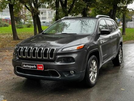 Джип Чероки 2015 в Киеве на Automoto.ua Серый Джип Чероки, объемом двигателя 3.2 л и пробегом 116 тыс. км за 15940 $, фото 1 на Automoto.ua
