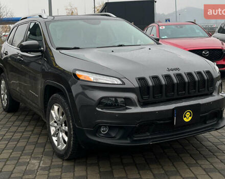 Серый Джип Чероки, объемом двигателя 3.24 л и пробегом 243 тыс. км за 12900 $, фото 1 на Automoto.ua