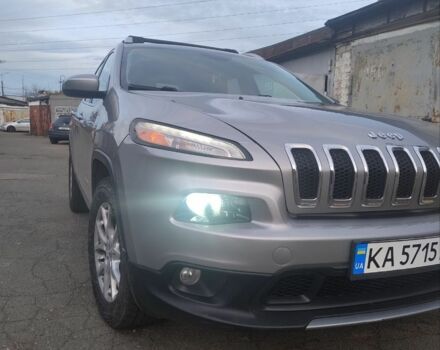 Сірий Джип Cherokee, об'ємом двигуна 2.4 л та пробігом 177 тис. км за 12400 $, фото 1 на Automoto.ua