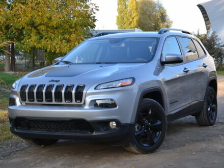Сірий Джип Cherokee, об'ємом двигуна 2.4 л та пробігом 71 тис. км за 14490 $, фото 1 на Automoto.ua
