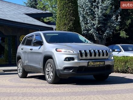 Сірий Джип Cherokee, об'ємом двигуна 2.36 л та пробігом 156 тис. км за 13800 $, фото 1 на Automoto.ua