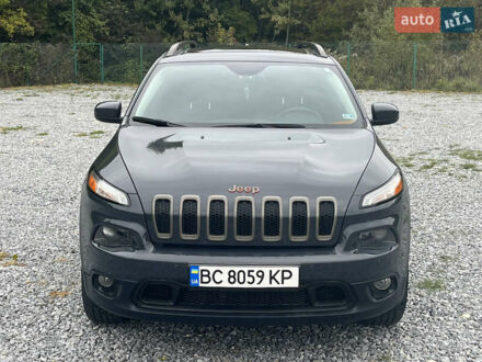 Джип Чероки 2016 в Львове на Automoto.ua Серый Джип Чероки, объемом двигателя 2.36 л и пробегом 114 тыс. км за 15400 $, фото 1 на Automoto.ua