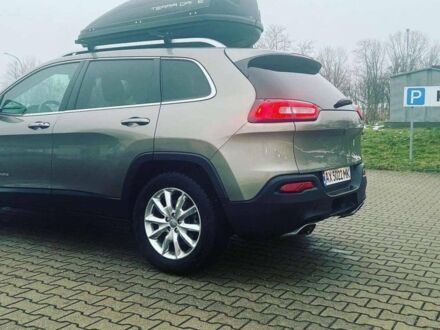 Сірий Джип Cherokee, об'ємом двигуна 3.24 л та пробігом 85 тис. км за 11500 $, фото 1 на Automoto.ua