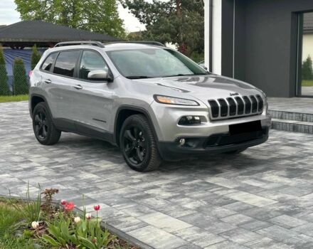 Сірий Джип Cherokee, об'ємом двигуна 3.2 л та пробігом 94 тис. км за 7000 $, фото 1 на Automoto.ua
