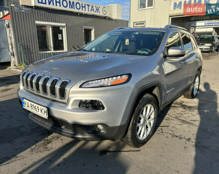 Серый Джип Чероки, объемом двигателя 2.36 л и пробегом 92 тыс. км за 15900 $, фото 1 на Automoto.ua