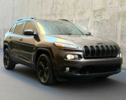 Джип Чероки 2016 в Днепре (Днепропетровске) на Automoto.ua Серый Джип Чероки, объемом двигателя 2.4 л и пробегом 80 тыс. км за 12600 $, фото 1 на Automoto.ua