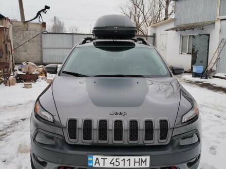 Сірий Джип Cherokee, об'ємом двигуна 2.36 л та пробігом 140 тис. км за 19000 $, фото 1 на Automoto.ua