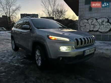 Сірий Джип Cherokee, об'ємом двигуна 2.36 л та пробігом 99 тис. км за 15900 $, фото 1 на Automoto.ua