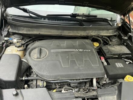 Джип Cherokee 2016 у Києві на Automoto.ua Сірий Джип Cherokee, об'ємом двигуна 3.2 л та пробігом 173 тис. км за 14500 $, фото 1 на Automoto.ua