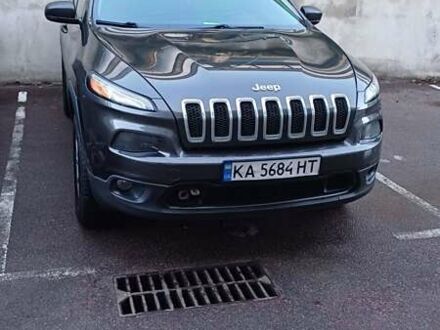 Джип Cherokee 2016 у Києві на Automoto.ua Сірий Джип Cherokee, об'ємом двигуна 3.24 л та пробігом 155 тис. км за 14299 $, фото 1 на Automoto.ua