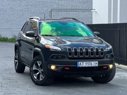 Сірий Джип Cherokee, об'ємом двигуна 2.36 л та пробігом 221 тис. км за 13300 $, фото 1 на Automoto.ua