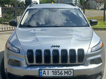 Сірий Джип Cherokee, об'ємом двигуна 2.4 л та пробігом 104 тис. км за 13499 $, фото 1 на Automoto.ua