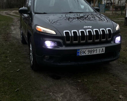 Сірий Джип Cherokee, об'ємом двигуна 2.36 л та пробігом 208 тис. км за 14000 $, фото 1 на Automoto.ua