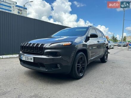 Сірий Джип Cherokee, об'ємом двигуна 2.4 л та пробігом 111 тис. км за 13800 $, фото 1 на Automoto.ua