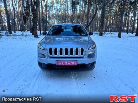 Серый Джип Чероки, объемом двигателя 2.4 л и пробегом 18600 тыс. км за 11000 $, фото 1 на Automoto.ua