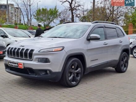 Сірий Джип Cherokee, об'ємом двигуна 2.4 л та пробігом 212 тис. км за 13490 $, фото 1 на Automoto.ua