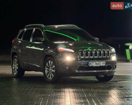 Серый Джип Чероки, объемом двигателя 3.24 л и пробегом 201 тыс. км за 16300 $, фото 1 на Automoto.ua