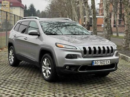 Серый Джип Чероки, объемом двигателя 2.36 л и пробегом 173 тыс. км за 15500 $, фото 1 на Automoto.ua