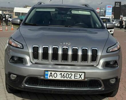 Серый Джип Чероки, объемом двигателя 2.36 л и пробегом 170 тыс. км за 15500 $, фото 1 на Automoto.ua