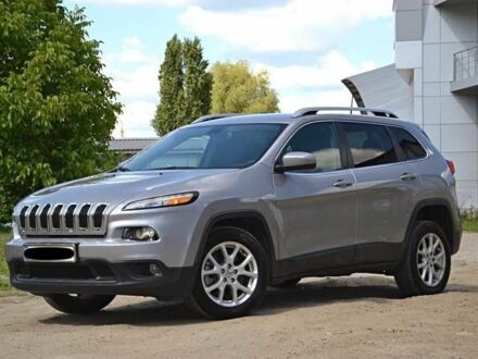 Джип Cherokee 2017 у Буче на Automoto.ua Сірий Джип Cherokee, об'ємом двигуна 2.4 л та пробігом 104 тис. км за 13000 $, фото 1 на Automoto.ua