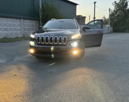 Сірий Джип Cherokee, об'ємом двигуна 2.4 л та пробігом 192 тис. км за 15500 $, фото 1 на Automoto.ua