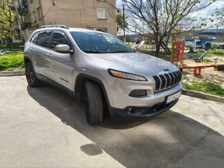 Сірий Джип Cherokee, об'ємом двигуна 2.4 л та пробігом 133 тис. км за 14033 $, фото 1 на Automoto.ua
