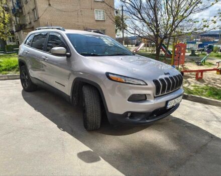 Сірий Джип Cherokee, об'ємом двигуна 2.4 л та пробігом 133 тис. км за 14051 $, фото 1 на Automoto.ua