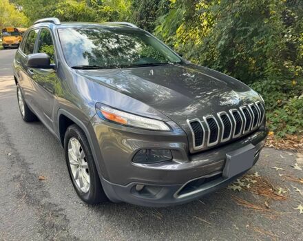 Сірий Джип Cherokee, об'ємом двигуна 2.4 л та пробігом 50 тис. км за 7800 $, фото 1 на Automoto.ua