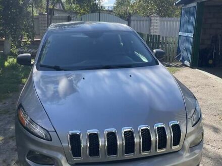 Джип Cherokee 2017 у Бородянке на Automoto.ua Сірий Джип Cherokee, об'ємом двигуна 2.4 л та пробігом 93 тис. км за 16500 $, фото 1 на Automoto.ua