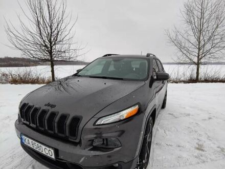 Джип Cherokee 2017 у Києві на Automoto.ua Сірий Джип Cherokee, об'ємом двигуна 2.4 л та пробігом 79 тис. км за 16900 $, фото 1 на Automoto.ua