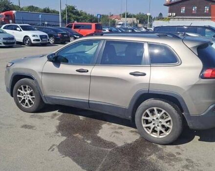 Сірий Джип Cherokee, об'ємом двигуна 2.4 л та пробігом 130 тис. км за 16300 $, фото 1 на Automoto.ua