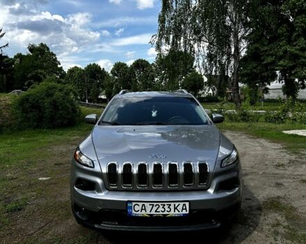 Сірий Джип Cherokee, об'ємом двигуна 2.4 л та пробігом 136 тис. км за 15200 $, фото 1 на Automoto.ua
