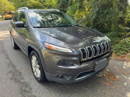 Сірий Джип Cherokee, об'ємом двигуна 2.4 л та пробігом 61 тис. км за 3400 $, фото 1 на Automoto.ua