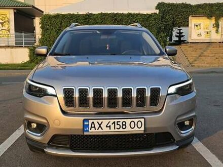 Джип Чероки 2018 в Харькове на Automoto.ua Серый Джип Чероки, объемом двигателя 2.36 л и пробегом 145 тыс. км за 14600 $, фото 1 на Automoto.ua
