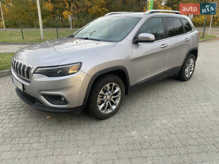 Джип Чероки 2018 в Бродах на Automoto.ua Серый Джип Чероки, объемом двигателя 2.36 л и пробегом 176 тыс. км за 16200 $, фото 1 на Automoto.ua
