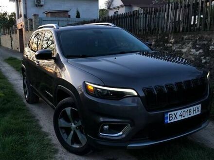 Сірий Джип Cherokee, об'ємом двигуна 3.24 л та пробігом 42 тис. км за 19800 $, фото 1 на Automoto.ua