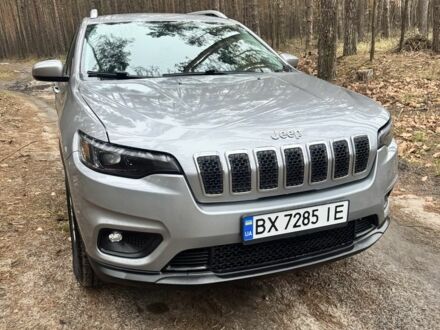 Сірий Джип Cherokee, об'ємом двигуна 2.4 л та пробігом 261 тис. км за 15299 $, фото 1 на Automoto.ua