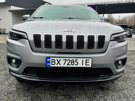 Сірий Джип Cherokee, об'ємом двигуна 2.36 л та пробігом 261 тис. км за 16500 $, фото 1 на Automoto.ua
