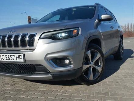 Джип Cherokee 2018 у Чернівцях на Automoto.ua Сірий Джип Cherokee, об'ємом двигуна 2.36 л та пробігом 106 тис. км за 18200 $, фото 1 на Automoto.ua