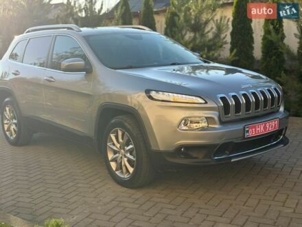 Сірий Джип Cherokee, об'ємом двигуна 2.36 л та пробігом 155 тис. км за 13300 $, фото 1 на Automoto.ua