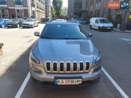 Сірий Джип Cherokee, об'ємом двигуна 2.36 л та пробігом 100 тис. км за 17999 $, фото 1 на Automoto.ua