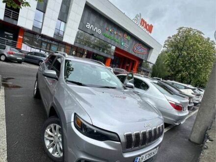 Джип Чероки 2018 в Виннице на Automoto.ua Серый Джип Чероки, объемом двигателя 2.4 л и пробегом 190 тыс. км за 16100 $, фото 1 на Automoto.ua