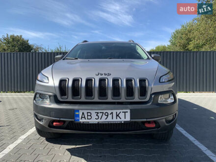 Джип Чероки 2018 в Виннице на Automoto.ua Серый Джип Чероки, объемом двигателя 2.36 л и пробегом 152 тыс. км за 16200 $, фото 1 на Automoto.ua