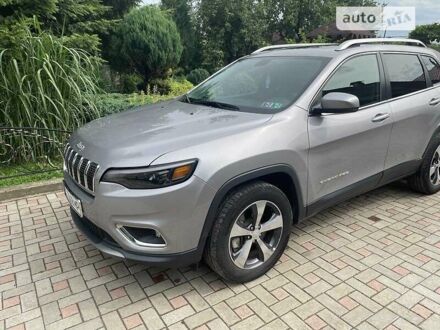 Сірий Джип Cherokee, об'ємом двигуна 2 л та пробігом 40 тис. км за 23000 $, фото 1 на Automoto.ua