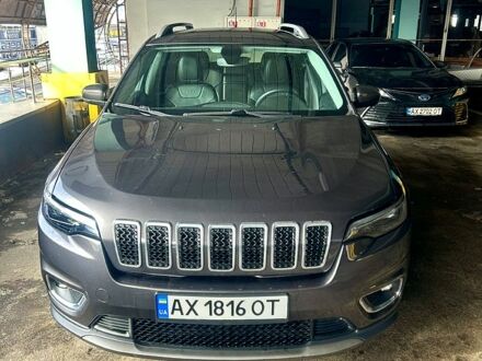 Сірий Джип Cherokee, об'ємом двигуна 3.2 л та пробігом 140 тис. км за 19100 $, фото 1 на Automoto.ua