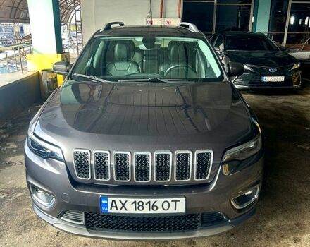 Серый Джип Чероки, объемом двигателя 3.2 л и пробегом 140 тыс. км за 19100 $, фото 1 на Automoto.ua