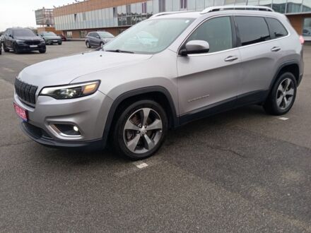 Сірий Джип Cherokee, об'ємом двигуна 0 л та пробігом 190 тис. км за 353 $, фото 1 на Automoto.ua