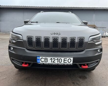 Серый Джип Чероки, объемом двигателя 3.2 л и пробегом 166 тыс. км за 18500 $, фото 1 на Automoto.ua